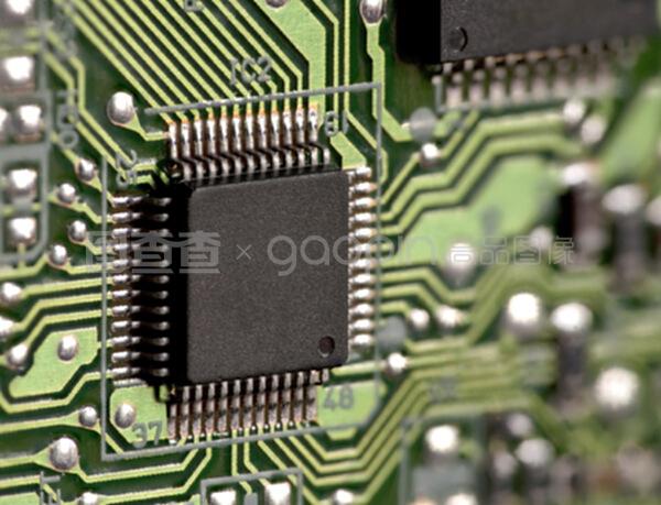 电路板上的微型大脑 集成电路的奥秘与应用